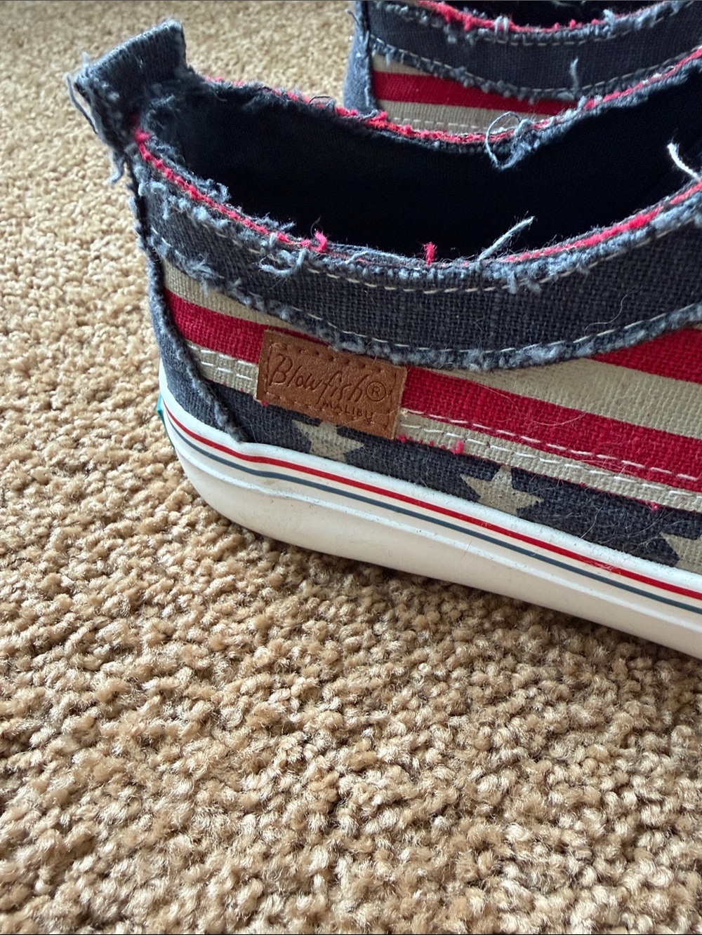 Blowfish Malibu Women's Flag-Print Slip-On Sneakers - Navy Red White - Picture 3 of 8